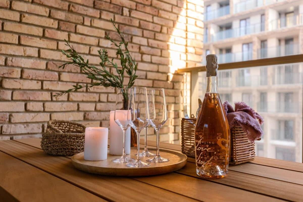 Huswell - Apartment With Terrace Close To The Sea Остенде Екстер'єр фото